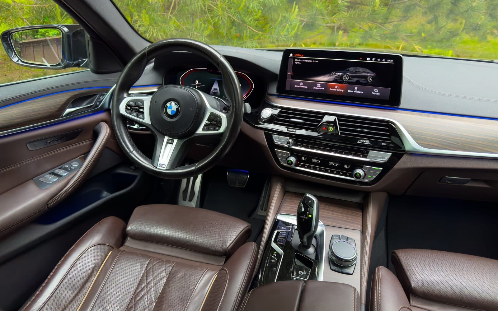 BMW 523D M 2021 — фото 3 в аренду в Калининграде — LiteRent