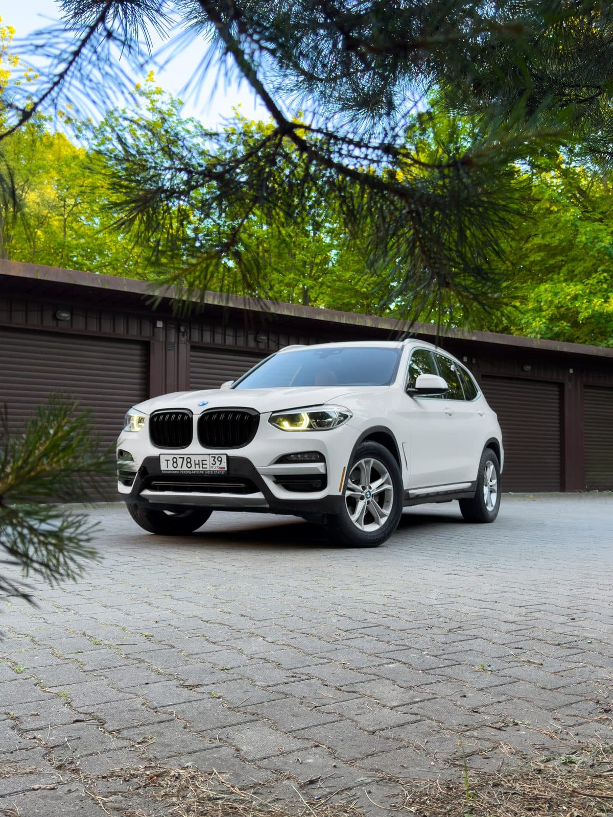 BMW X3 2021 — фото 2 в аренду в Калининграде — LiteRent