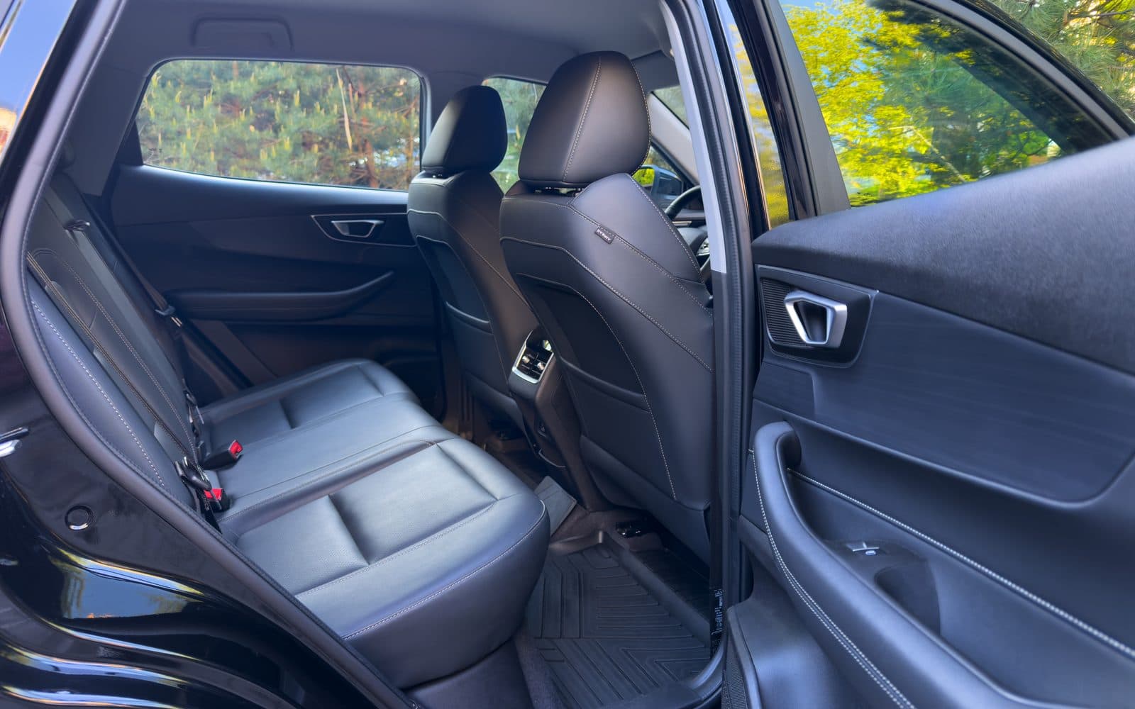 Chery TIGGO 4 Pro comfort — фото 4 в аренду в Калининграде — LiteRent