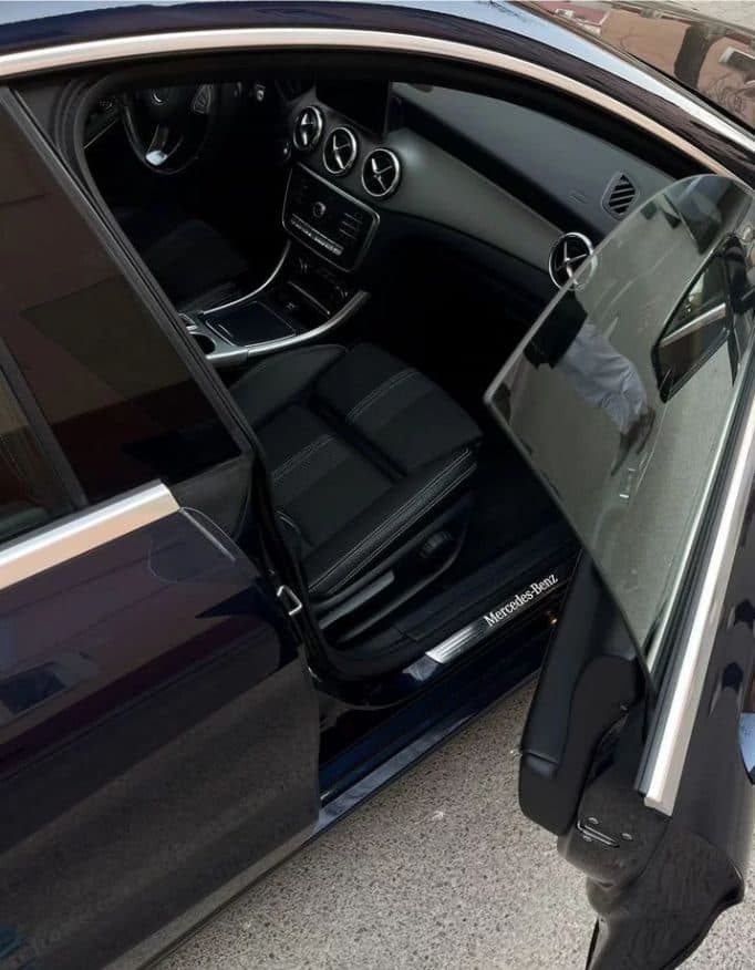 Mercedes-Benz CLA 180 Universal — фото 5 в аренду в Калининграде — LiteRent