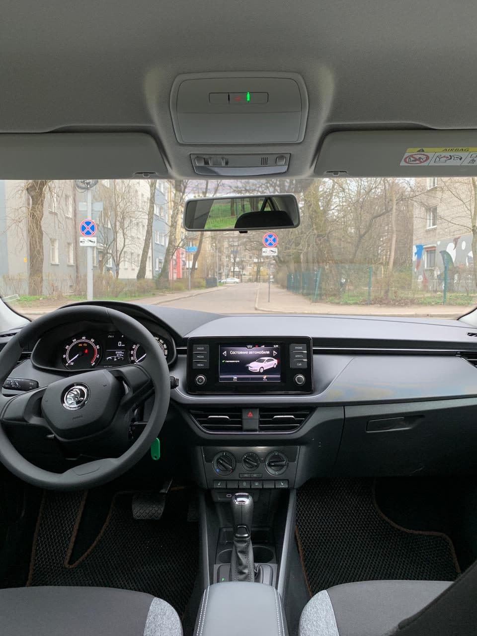 Skoda Rapid 2022 — фото 1 в аренду в Калининграде — LiteRent
